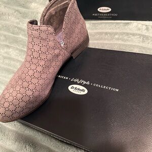 Dr. Scholl's Women's Taupe Perforated Booties